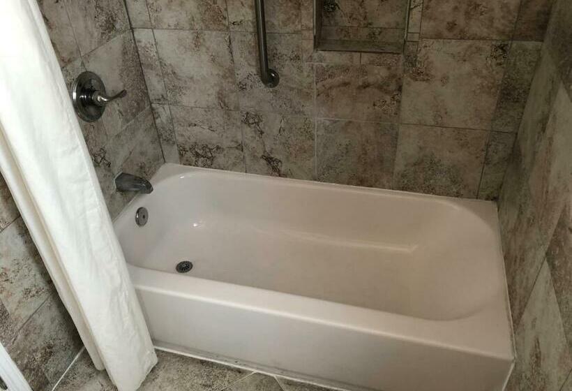 스탠다드 룸, Whittier Travel Inn