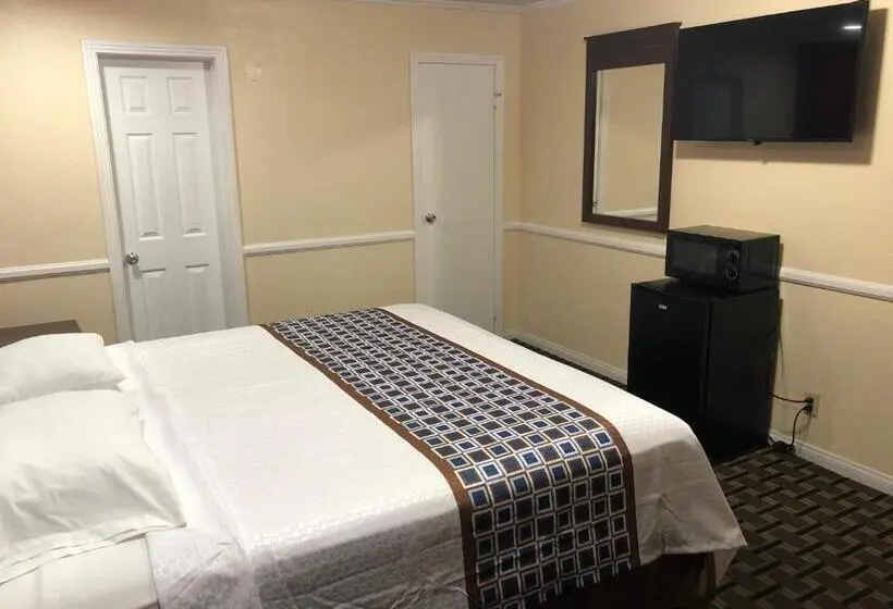 キングサイズベッドのスタンダードルーム, Whittier Travel Inn