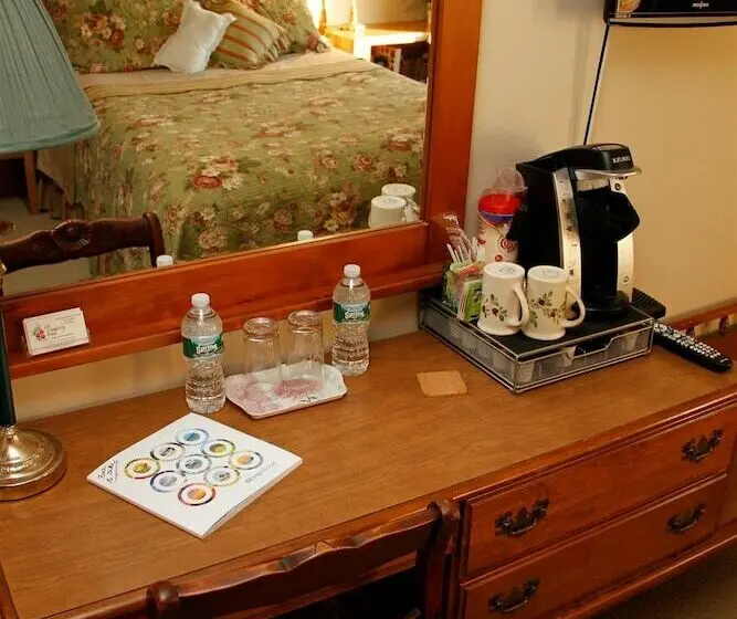 スタンダードルーム, On Cranberry Pond B&b