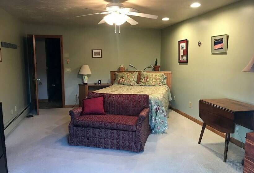 غرفة قياسية, On Cranberry Pond B&b