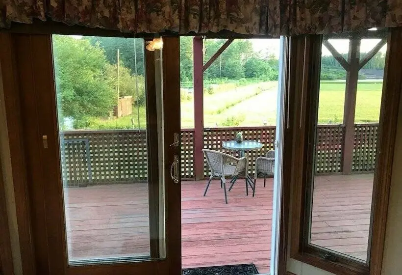 スタンダードルーム, On Cranberry Pond B&b