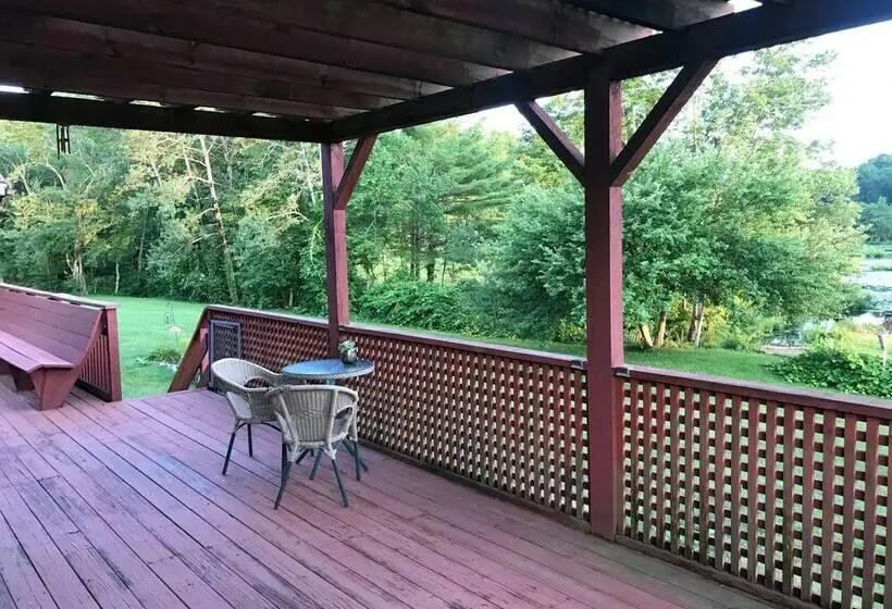スタンダードルーム, On Cranberry Pond B&b