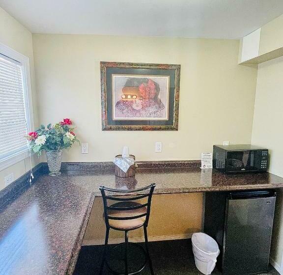 غرفة ديلوكس سرير كينج, Sage N Sand Motel