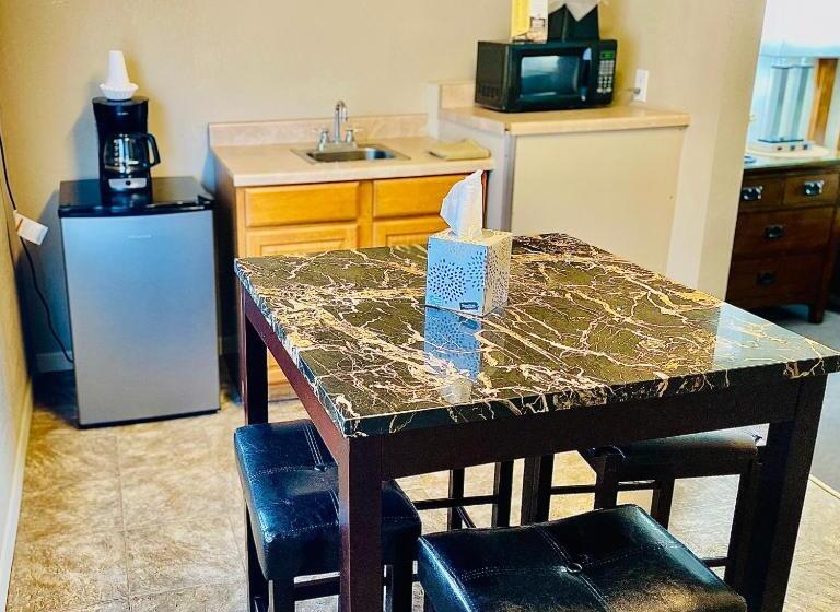 غرفة ديلوكس, Sage N Sand Motel