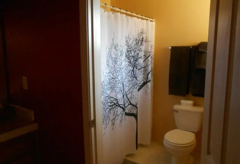 スタンダードルーム, The Branded Calf Bed & Breakfast