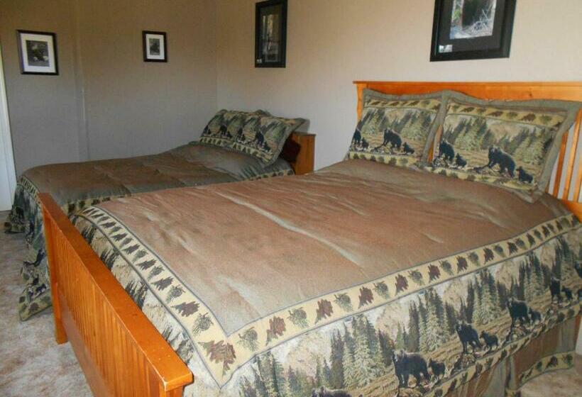 Семейный Номер, The Branded Calf Bed & Breakfast