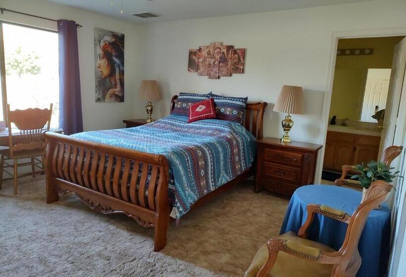 Номер Стандарт, The Branded Calf Bed & Breakfast