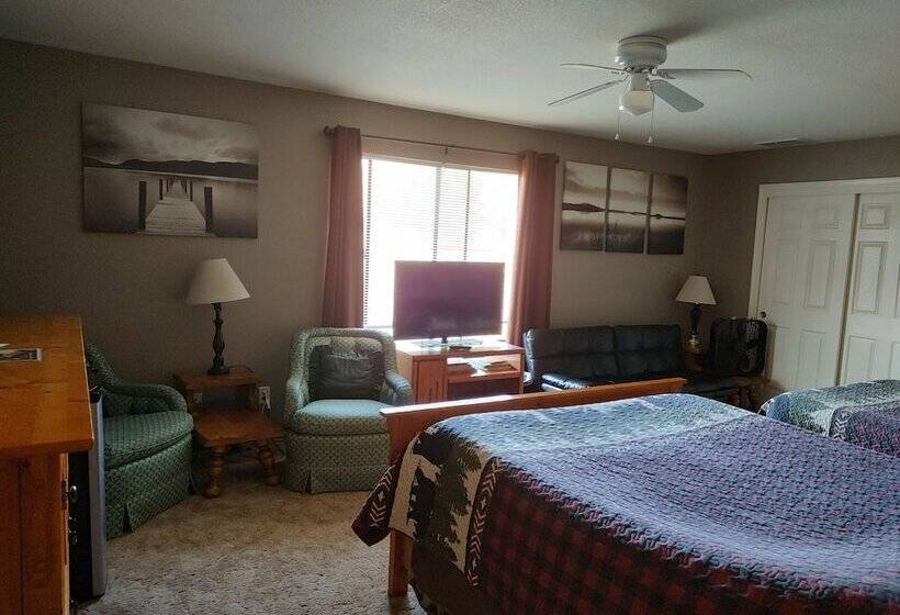 패밀리 룸, The Branded Calf Bed & Breakfast