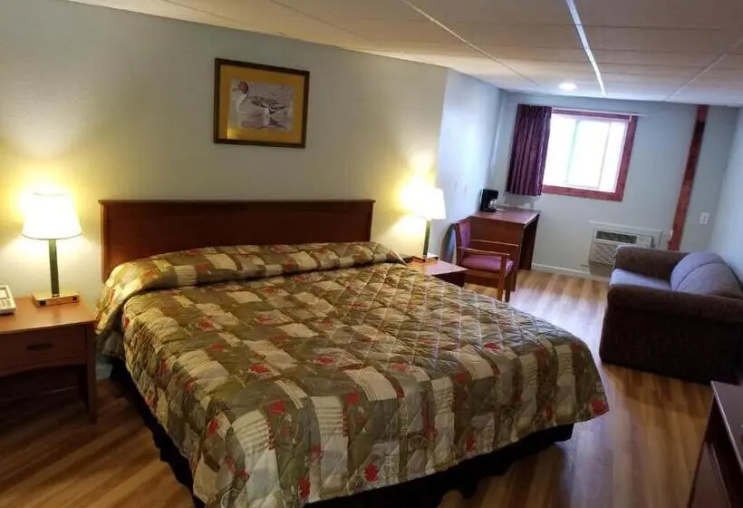 キングサイズベッドのスタンダードルーム, Wolds Motel   Mt. Pleasant
