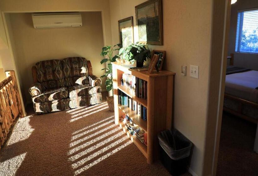 Дом 2 Спальни, Zion Ponderosa Ranch Resort