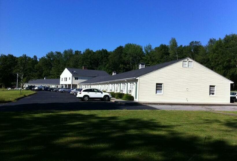 스탠다드 룸 더블 침대 2개, Ashford Motel