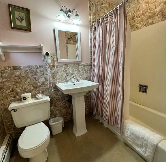 Номер Стандарт, Alamoosook Lakeside Inn Orland