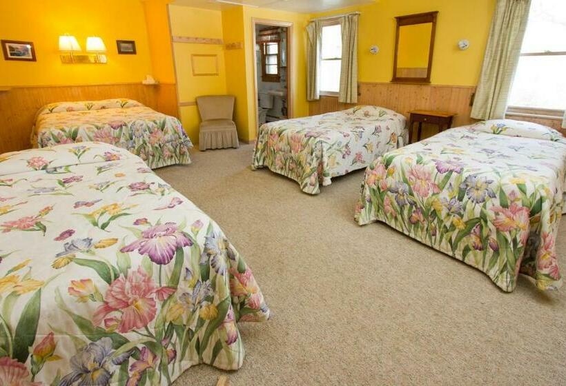 اتاق خانوادگی, Gray Ghost Inn