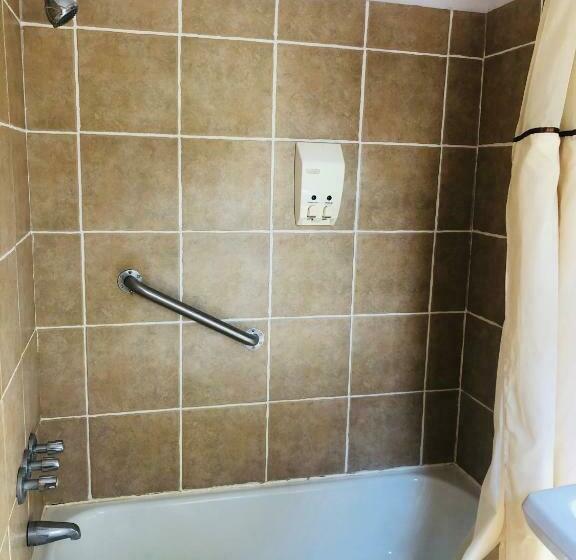 اتاق استاندارد, Gray Ghost Inn