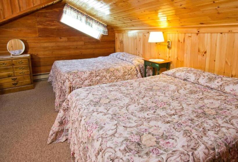 Номер Стандарт 2 Двуспальные Кровати, Gray Ghost Inn