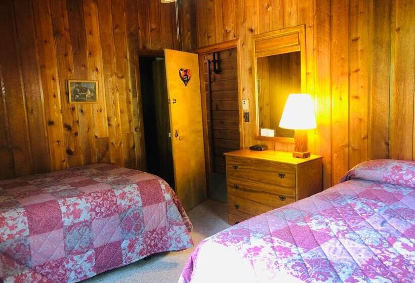 اتاق استاندارد با 2 تخت دوبل, Gray Ghost Inn