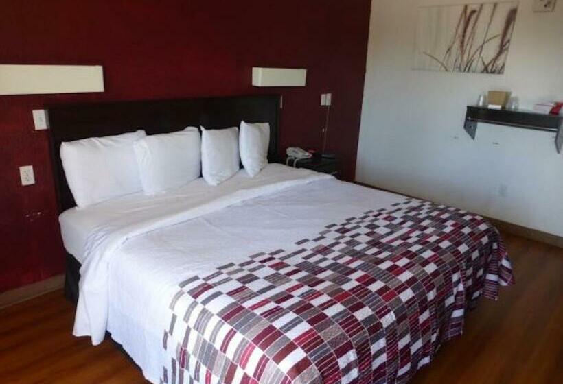 חדר סטנדרט עם מיטת קינג, Red Roof Inn St Louis  Florissant