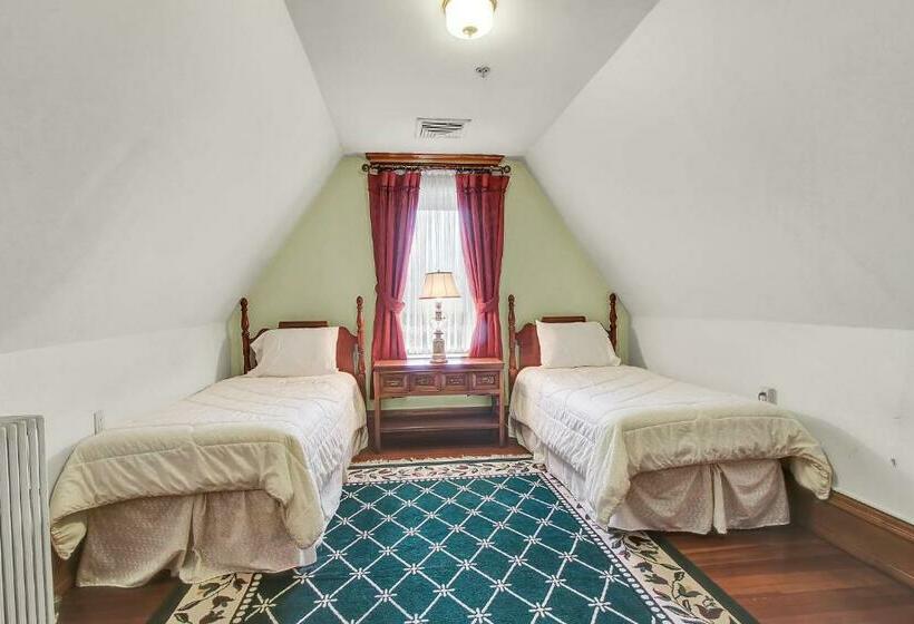 패밀리 스위트, The Gables At Stirling Guest