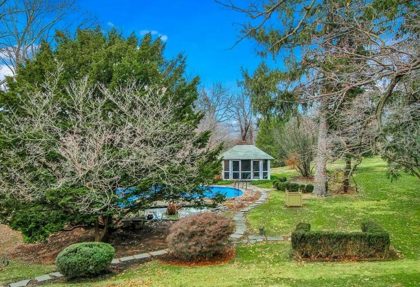 패밀리 스위트, The Gables At Stirling Guest