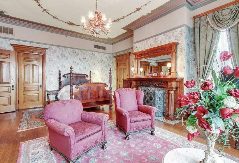 Президентский Люкс, The Gables At Stirling Guest