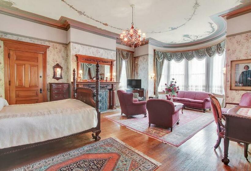 이그제큐티브 스위트, The Gables At Stirling Guest