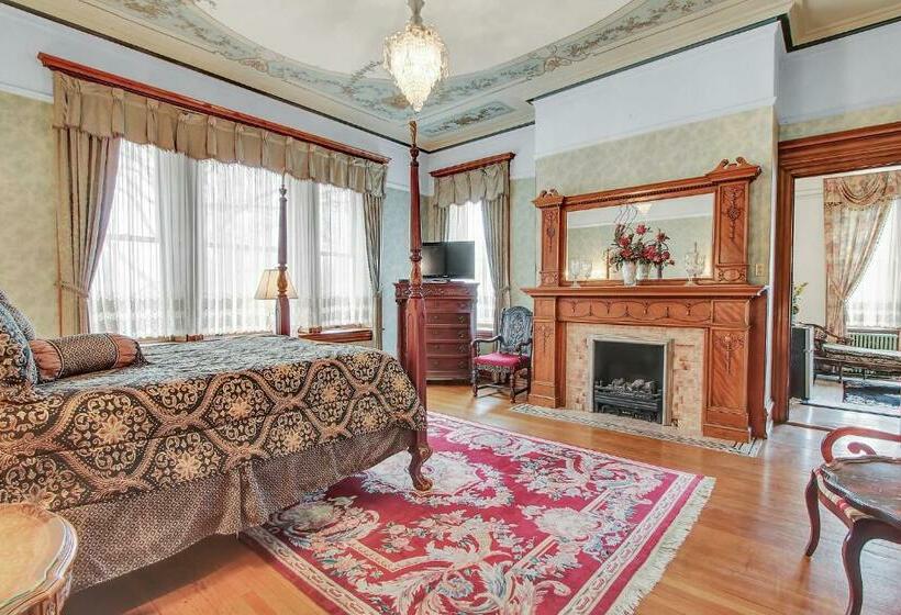 이그제큐티브 스위트, The Gables At Stirling Guest