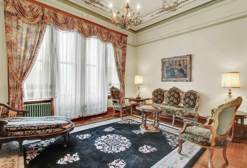 이그제큐티브 스위트, The Gables At Stirling Guest