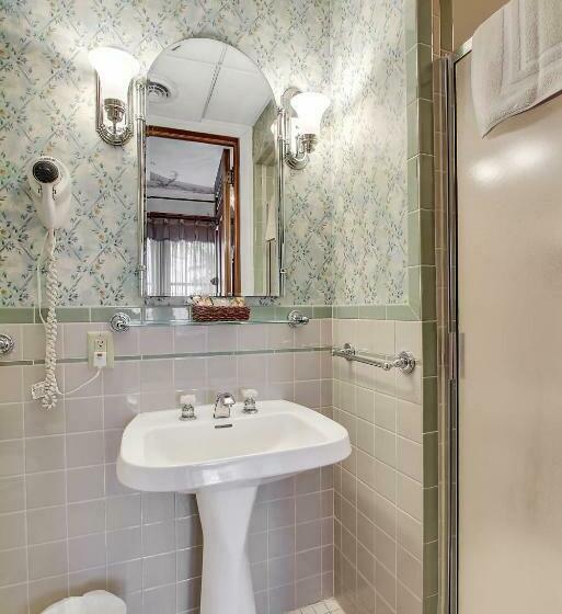 이그제큐티브 스위트, The Gables At Stirling Guest