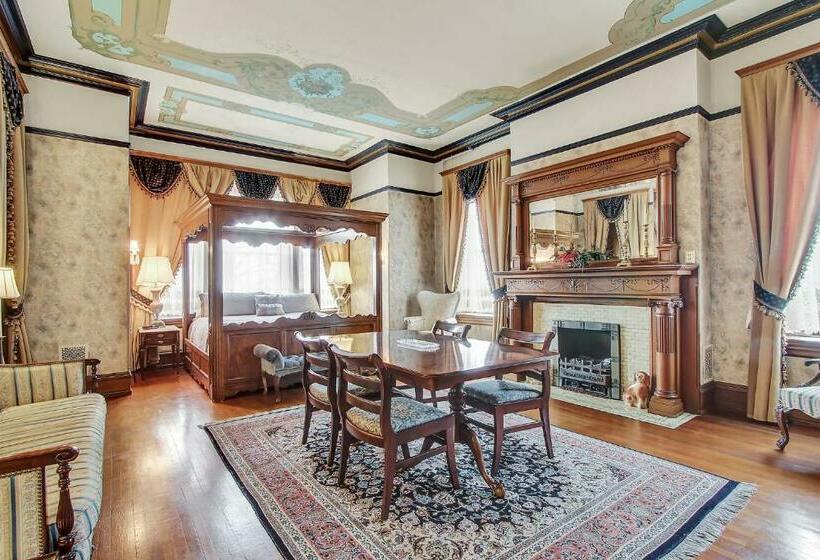 이그제큐티브 스위트, The Gables At Stirling Guest