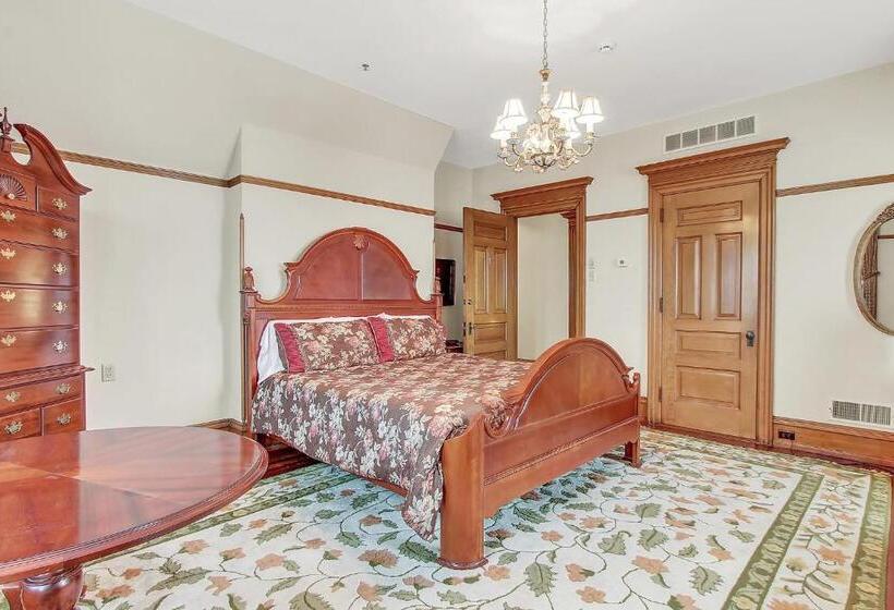 디럭스 스위트, The Gables At Stirling Guest