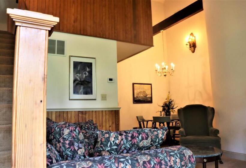 이그제큐티브 스위트, The Gables At Stirling Guest