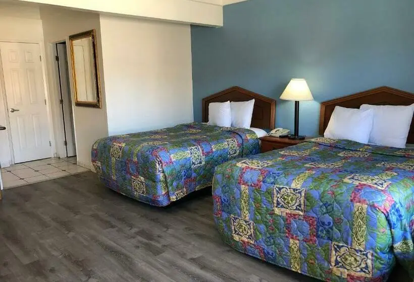 اتاق استاندارد با 2 تخت دوبل, All Seasons Lodge