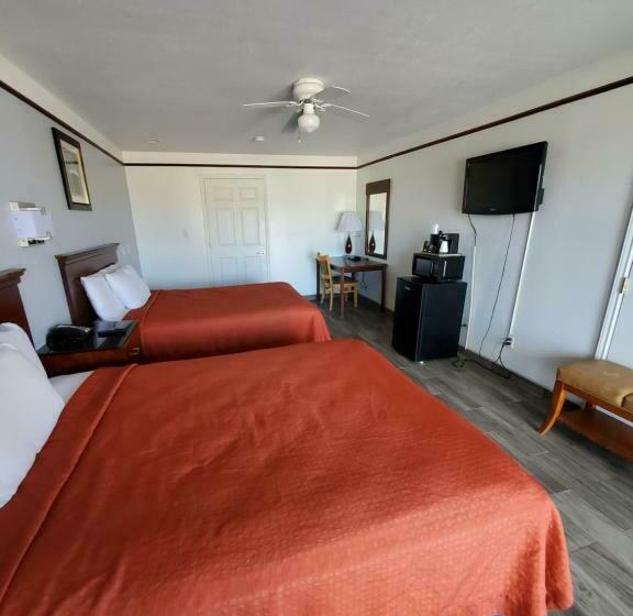 Номер Стандарт, Deluxe Inn And Suites