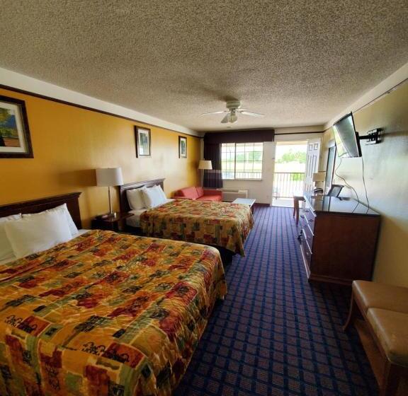 Номер Стандарт, Deluxe Inn And Suites