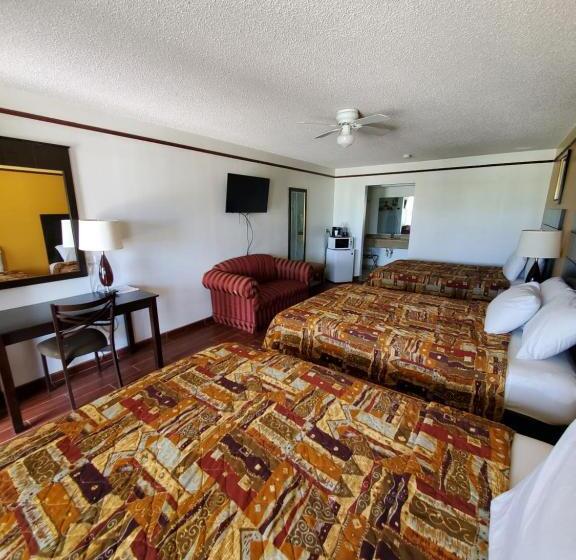 Номер Стандарт, Deluxe Inn And Suites