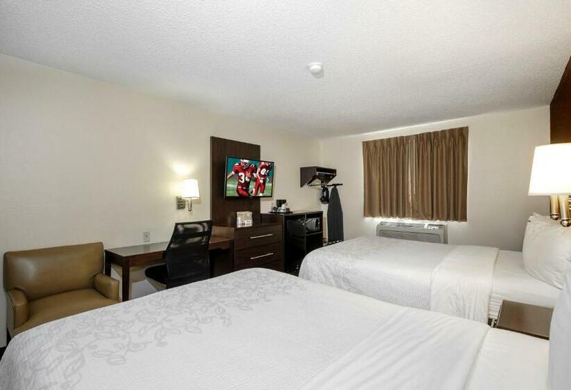 デラックスルーム, Red Roof Inn Plus+ & Suites Malone