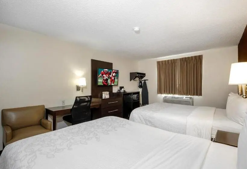 Deluxe-huone Soveltuu Liikuntarajoitteisille, Red Roof Inn Plus+ & Suites Malone