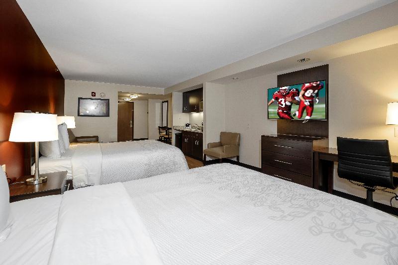 Номер Deluxe Кровать Куин, Red Roof Inn Plus+ & Suites Malone