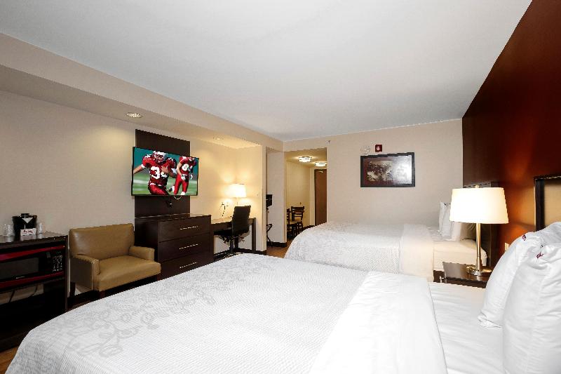 クイーンベッドのデラックスルーム, Red Roof Inn Plus+ & Suites Malone