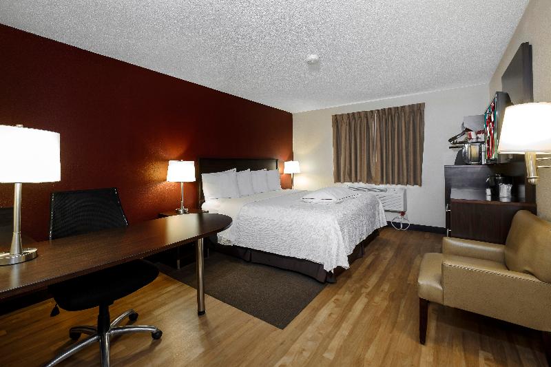 Номер Премиум, Red Roof Inn Plus+ & Suites Malone
