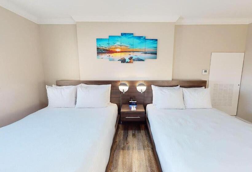 جناح, Nuvo Suites Hotel   Miami Doral