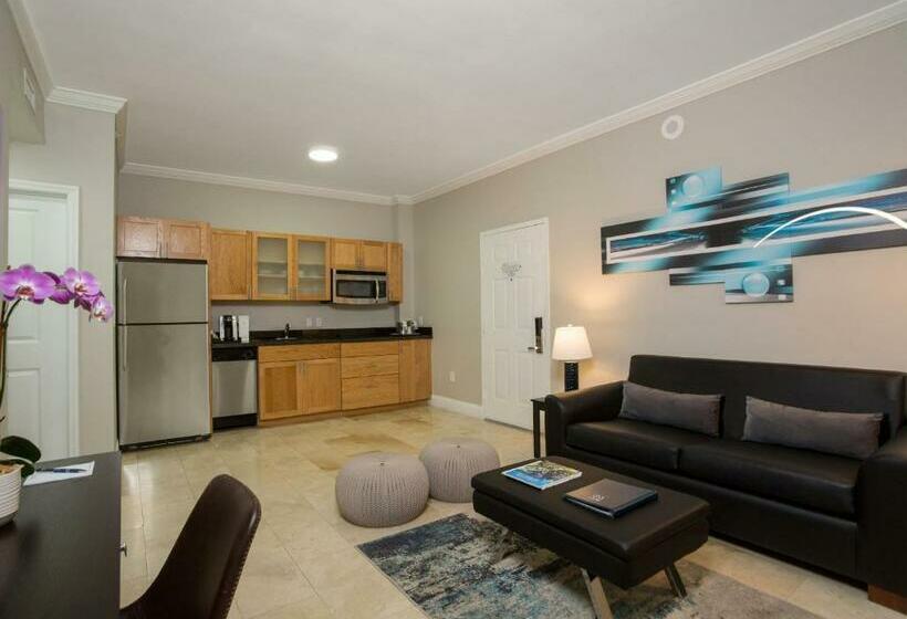 جناح ديلوكس سرير كينج, Nuvo Suites Hotel   Miami Doral