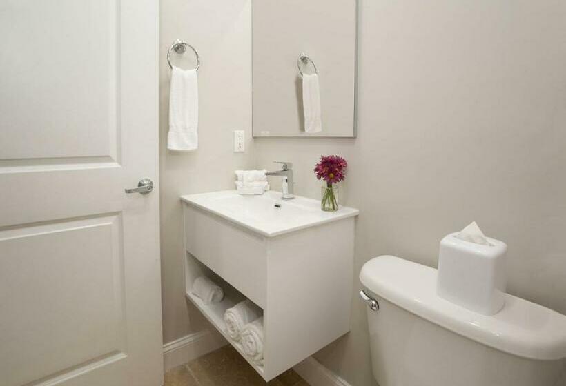 جناح سرير كينج, Nuvo Suites Hotel   Miami Doral