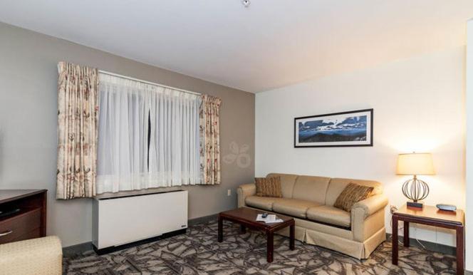 스탠다드 스튜디오, Grand Summit Hotel At Attitash