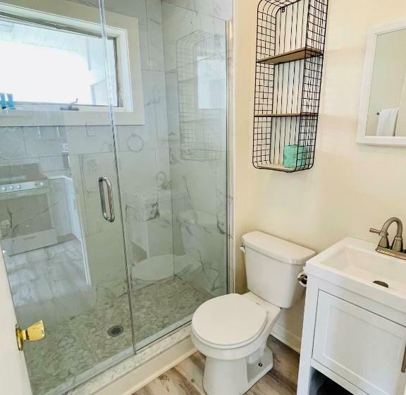 Апартаменты 1 Спальня Вид на Море, The Garlands Motel