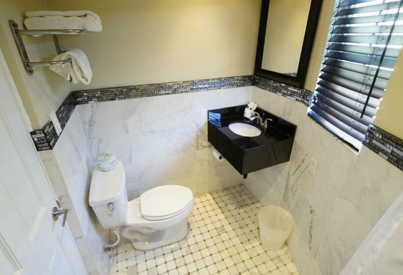 Апартаменты 2 Спальни, Trylon Hotel Hollywood