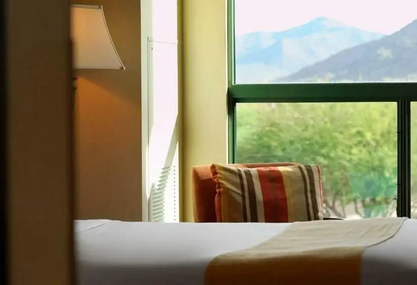 キングサイズベッドのデラックスルーム, Wekopa Casino Resort