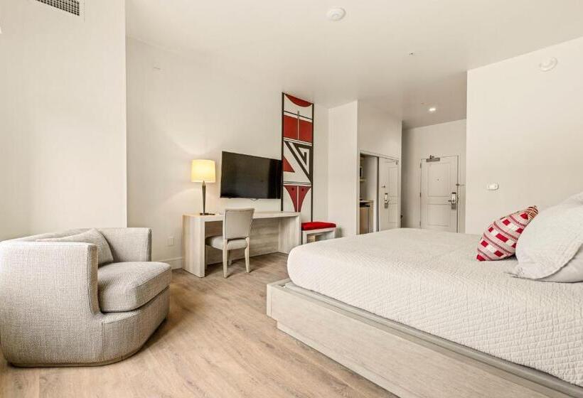 غرفة قياسية سرير كينج, Taawaki Inn