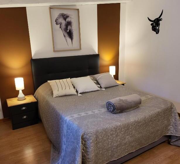 غرفة قياسية مطلّة علي الحديقة, Mas D Alivon