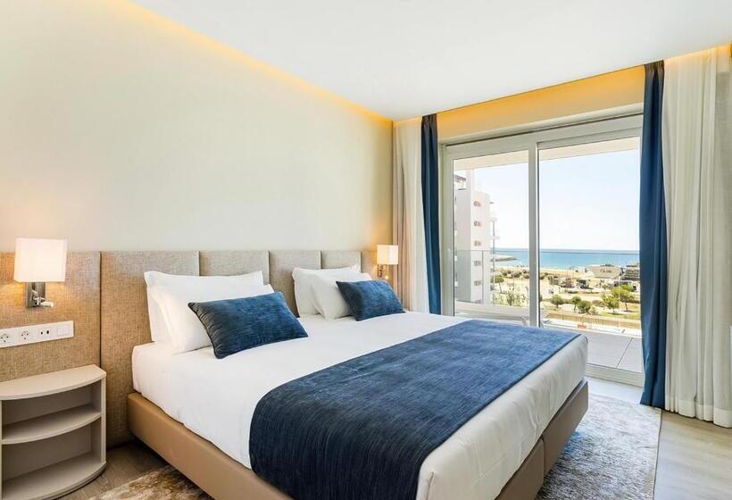 Апартаменты 2 Спальни с Балконом, Dom Pedro Residences